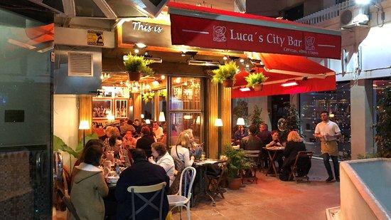 Luca's City Bar